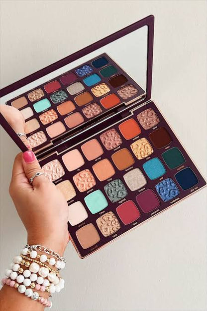 maneater nightfall eyeshadow palette - Tarte